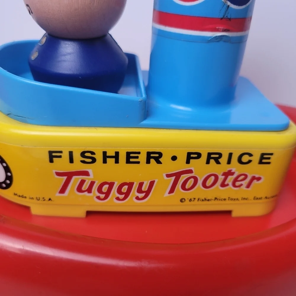 Vintage Fisher Price Tuggy Tooter Pull Along Toy 1967